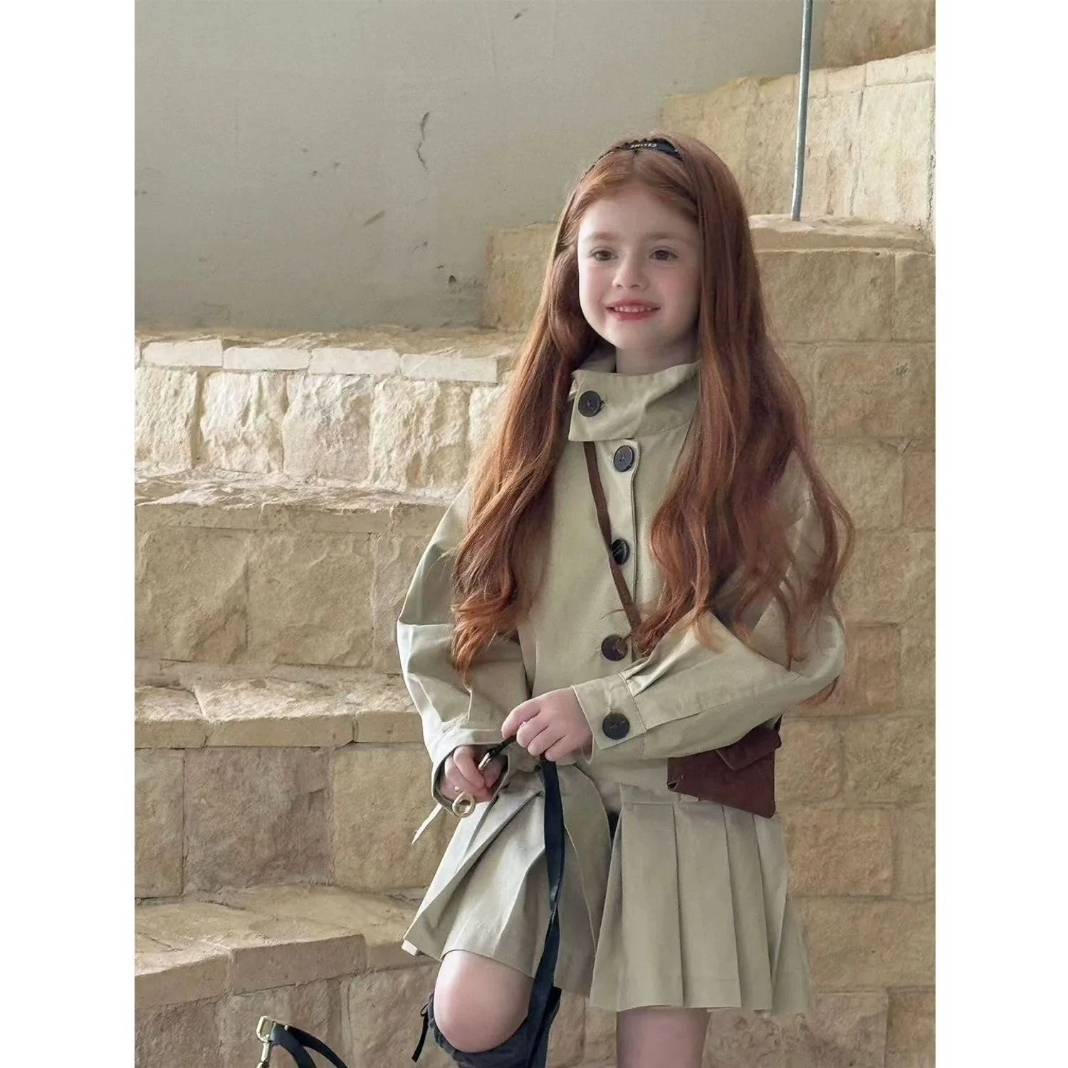 

Пальто с воротником-стойкой для девочек весной и осенью для больших детей, модная и красивая детская верхняя одежда