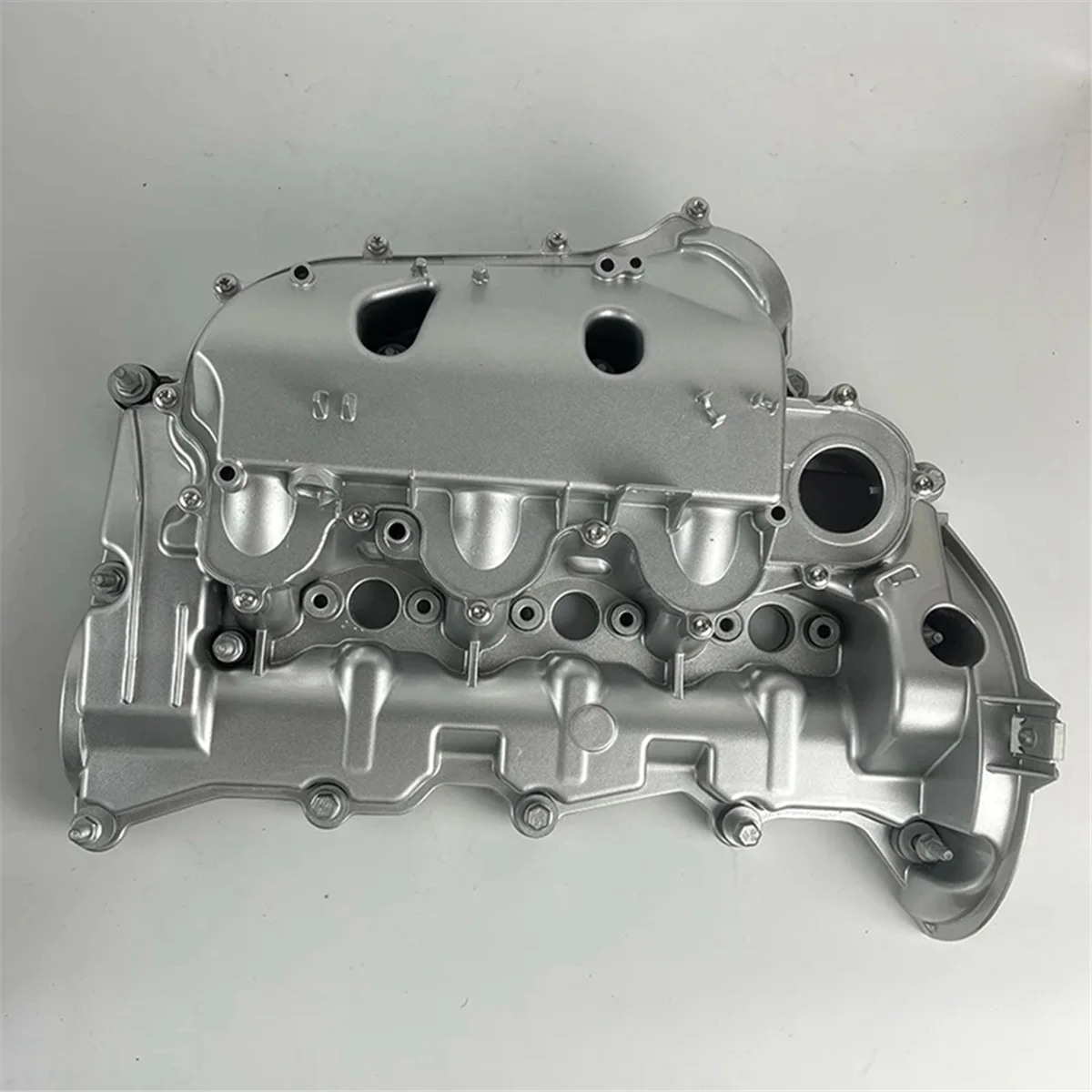 Couvercle de Valve de moteur droit de voiture, couvercle de collecteur d'admission LR105957 pour Land Rover 3.0 TDV6 Discovery 4, accessoires de remplacement