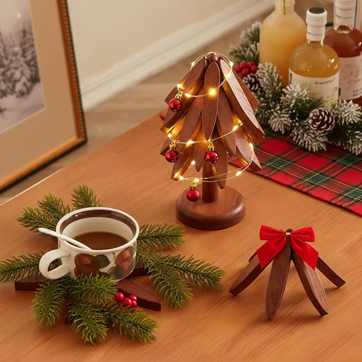 Nordic Style Christmas Tree Wooden Trivet Set, Foldable Heat Resistant Hot Dish Pot Pad, Anti‑Scald Coaster for Kitchen Cookware
