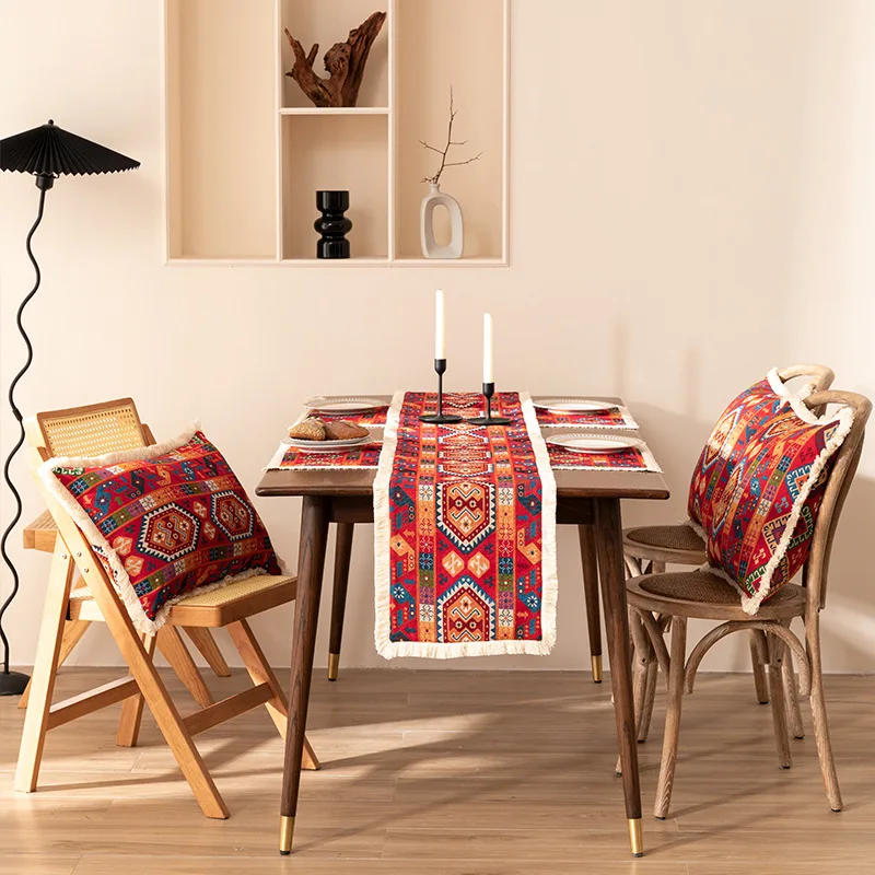 

Christmas Table Runner Vintage Jacquard Cotton and Linen Tassel Coffee Table Decor Party Kitchen Table Fabric Wedding Decoration