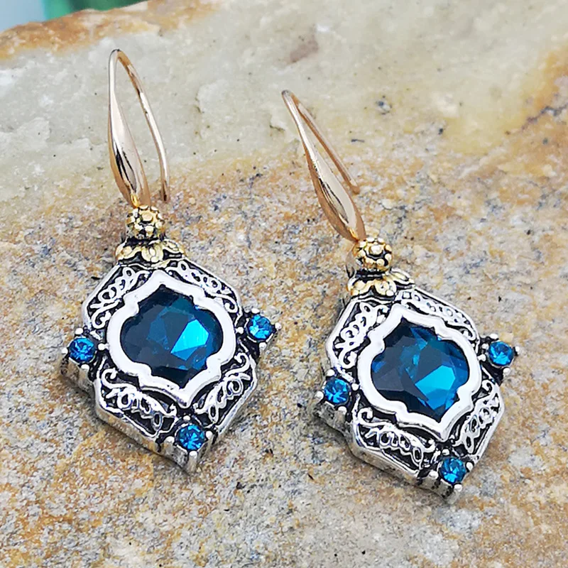 Vintage Square Blue Stone Boho Earrings for Women Ancient Ethnic Tone Engraving Flower Pattern Crystal Dangle Earrings Jewelry