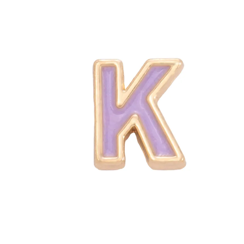 إكسسوار حروف مثقوبة مصنوع من سبيكة الزيت بالتنقيط مكون من 26 حرفًا مطرزًا على شكل سوار من خليط معدني إكسسوار مجوهرات