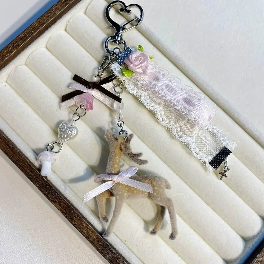 Vintage Lolita Style Flocking Fawn Key Ring White Lace Ribbon Flower Cross Pendant Handbag Decorative Keychain for Women 키홀더