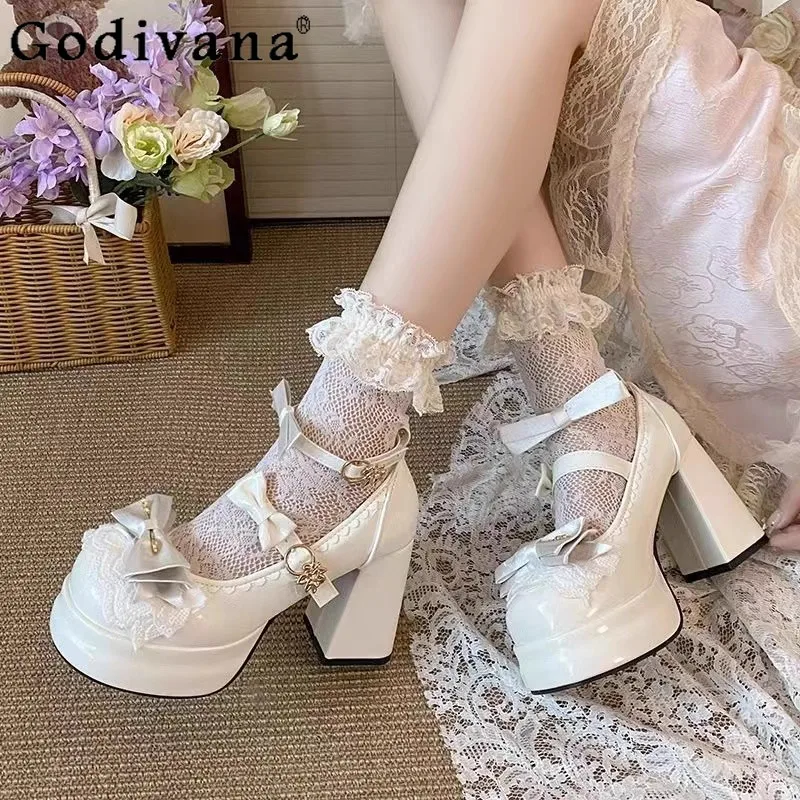 

Кожаные туфли Мэри Джейн в стиле Лолита для девочек, оригинальные женские туфли на высоком каблуке в стиле Лолиты, милые туфли на массивном каблуке, милые туфли JK Uniform Lo