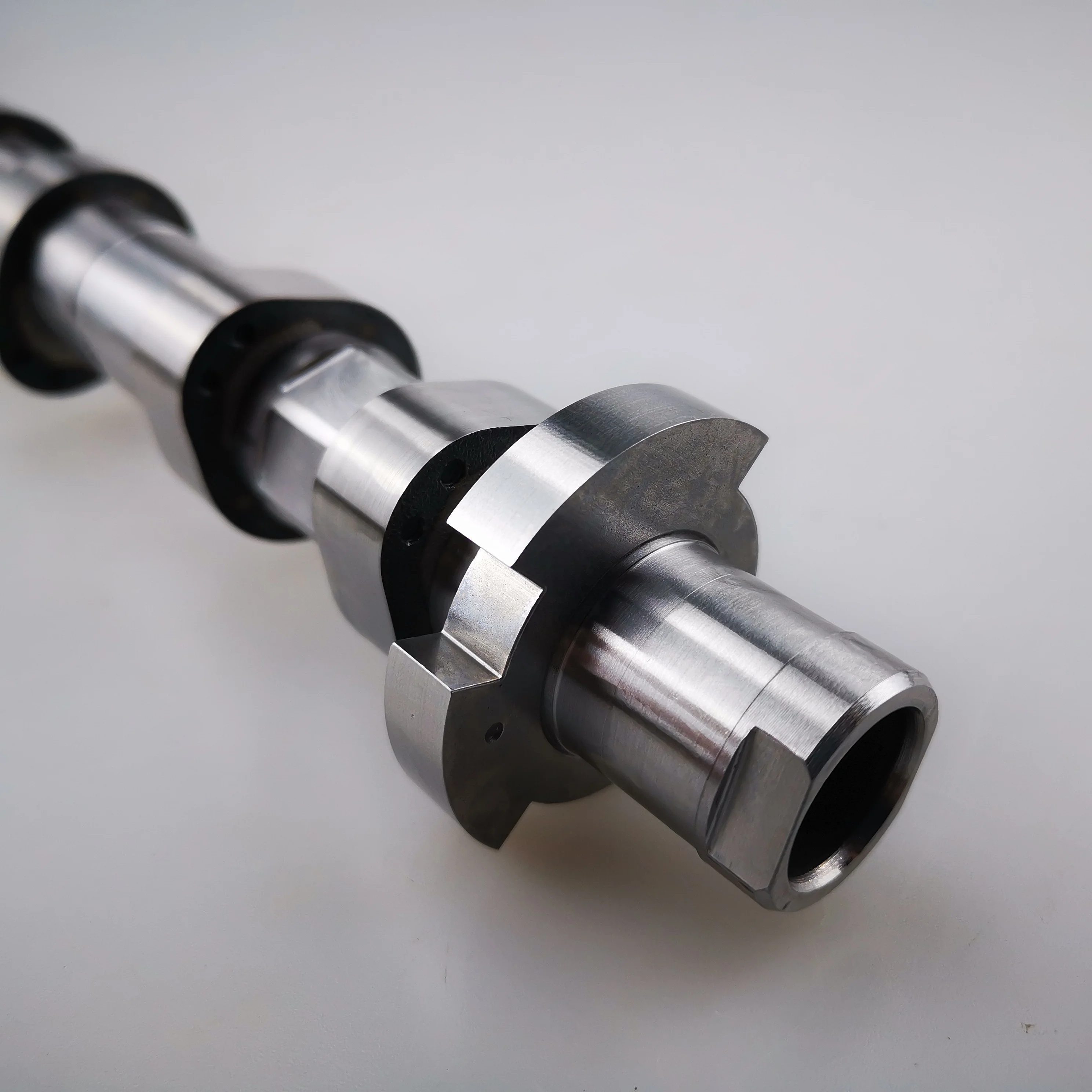 SAIC MAXUS T60 V80  G10 2.0T   Engine Exhaust Camshaft C00071771 C00345777