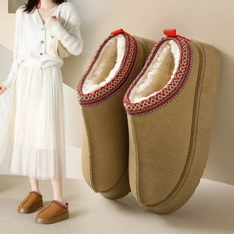 Women's thick-soled platform snow boots, padded cotton suede shoes, waterproof slippers, warm winter moccasins