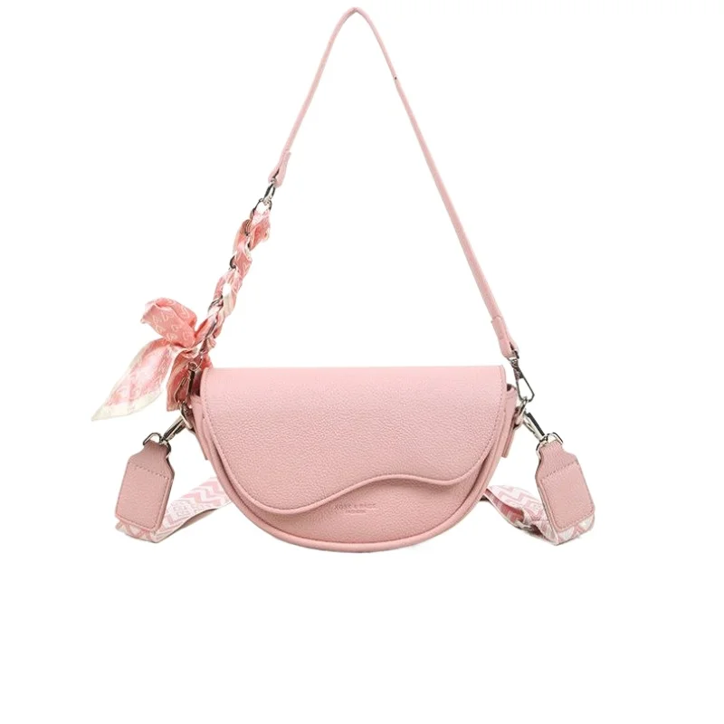 

Commuter Temperament Shoulder Bag Women's 2026 New Fashion Handbag Going Out Messenger Bag Saddle Bag High Quality High Value