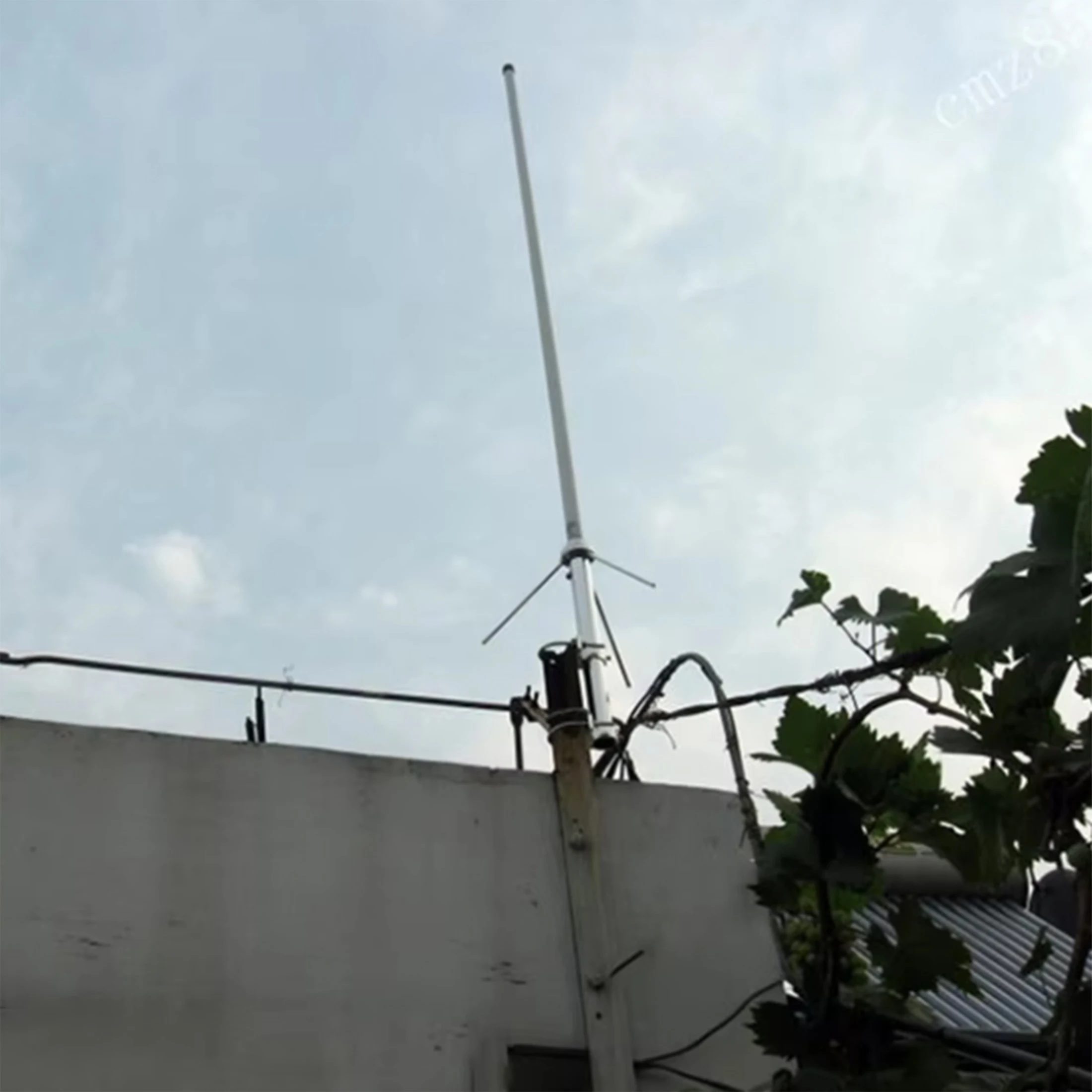 Quad-Band Relay Master,29.6/50.5/144/430Mhz UV Amateur Base Station Antenna for Relays,Police Scanners, & SUVs