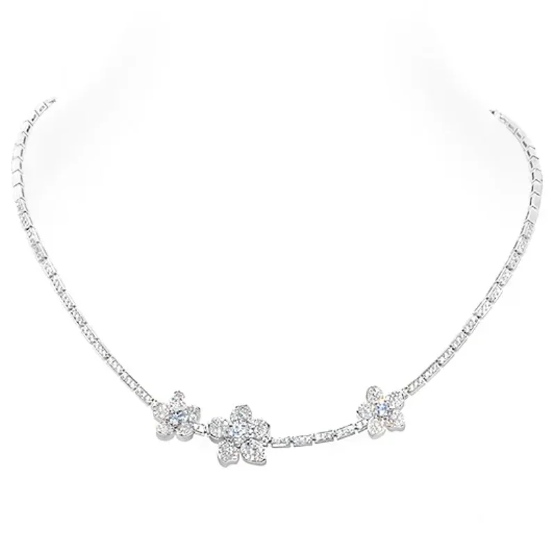 

BELLUX Chain 925 Silver Synthetic Zircon Fashion Elegant White Full Diamond Three Flower Shining Necklace