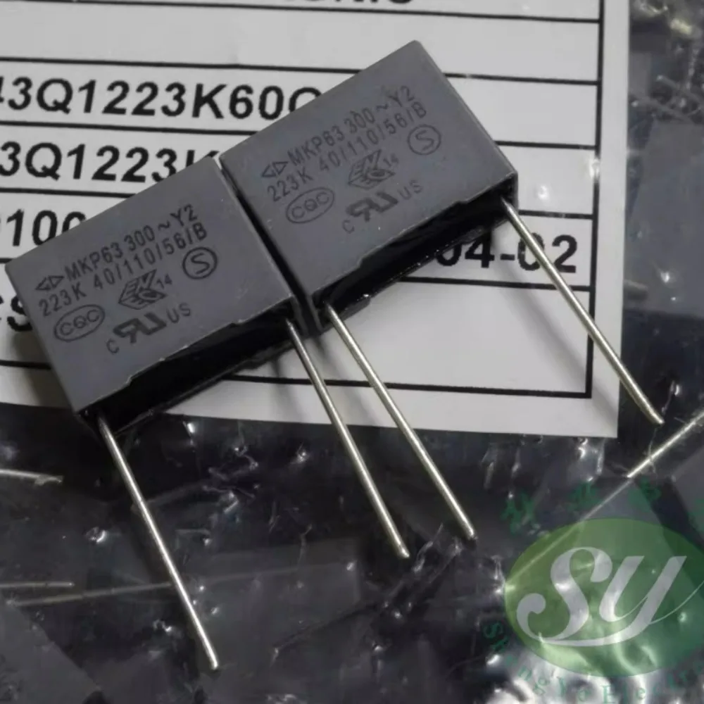 

10pcs/lot MKP63 0.022uf/300vAC 22nf 223 Brand New Y2 15mm Film Capacitor C43Q1223K60C