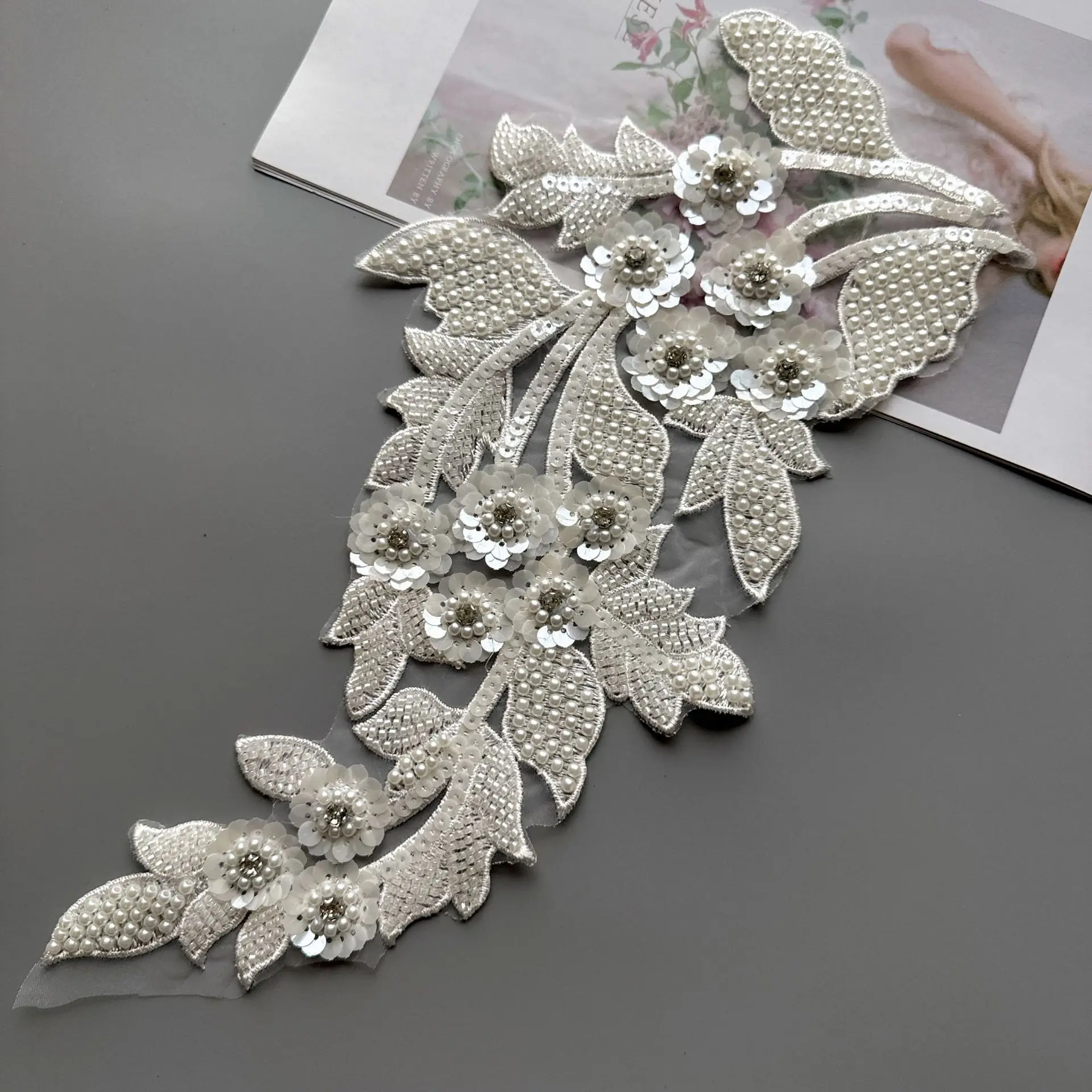 Sewing sequin Luxury beaded appliques for bridal wedding dresses DIY sequins rhinestone patches ropa patches lace trims