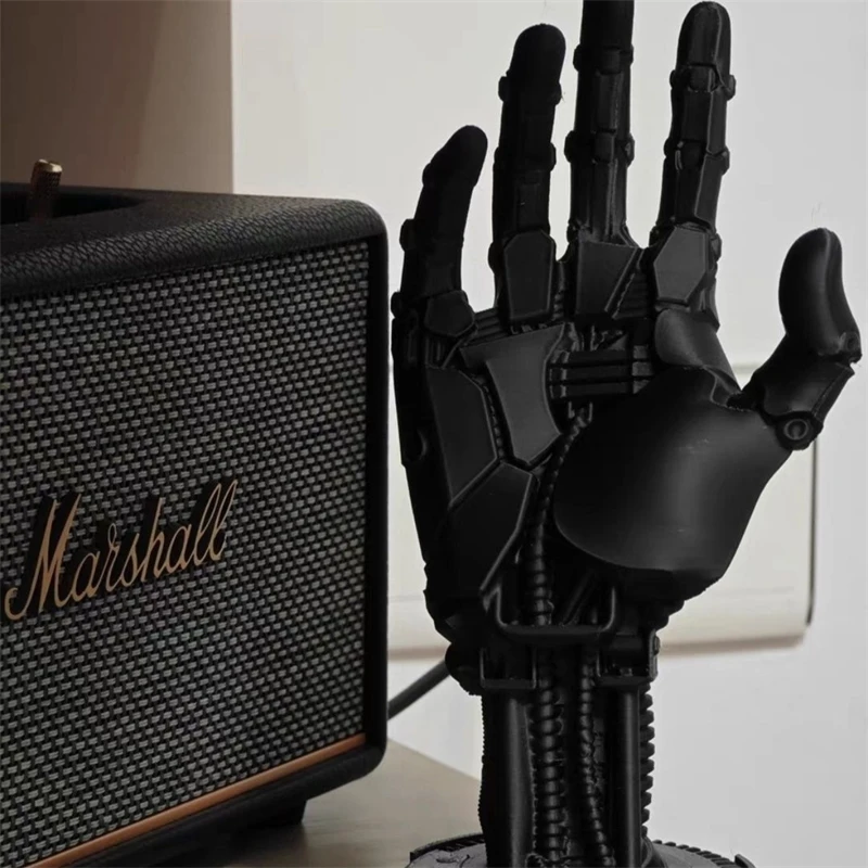 

Cyberpunk Robotic Hand Statue Game Controller Stand Suppor Universal Gamepad Mount Joystick Rack Creative Bracket Robotic Bracke
