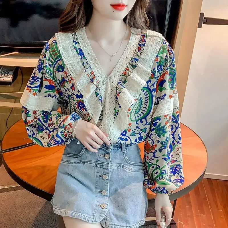 French Sweet Lace Floral Ruffled Vedic Vedic Bubble Sleeve Shirt Female Autumn New Design Sense Niche Jacket