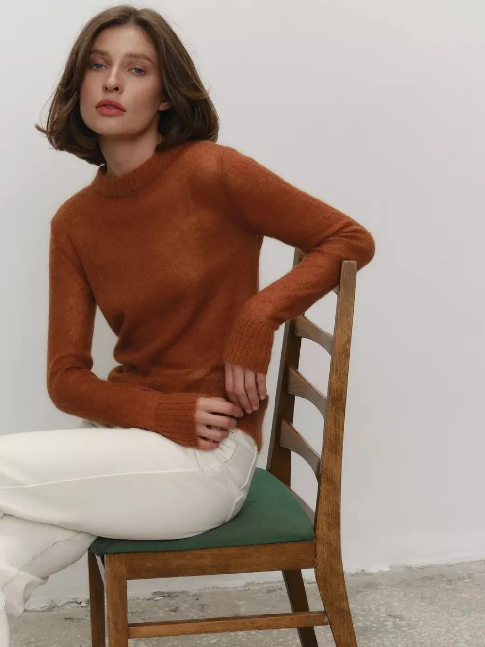 2025 Maglione classico lavorato a maglia in mohair Top Primavera ed estate Moda donna Micro prospettiva Fresco elastico allentato