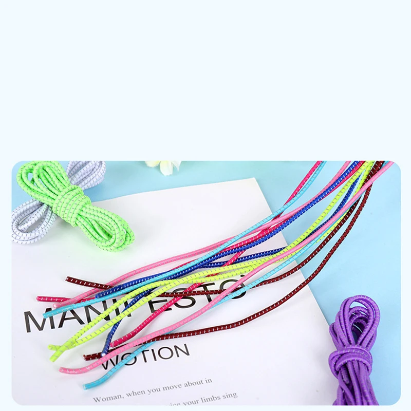 Elastic round shoelaces are free from binding and tying, and children black-and-white color shoe ropes are free.