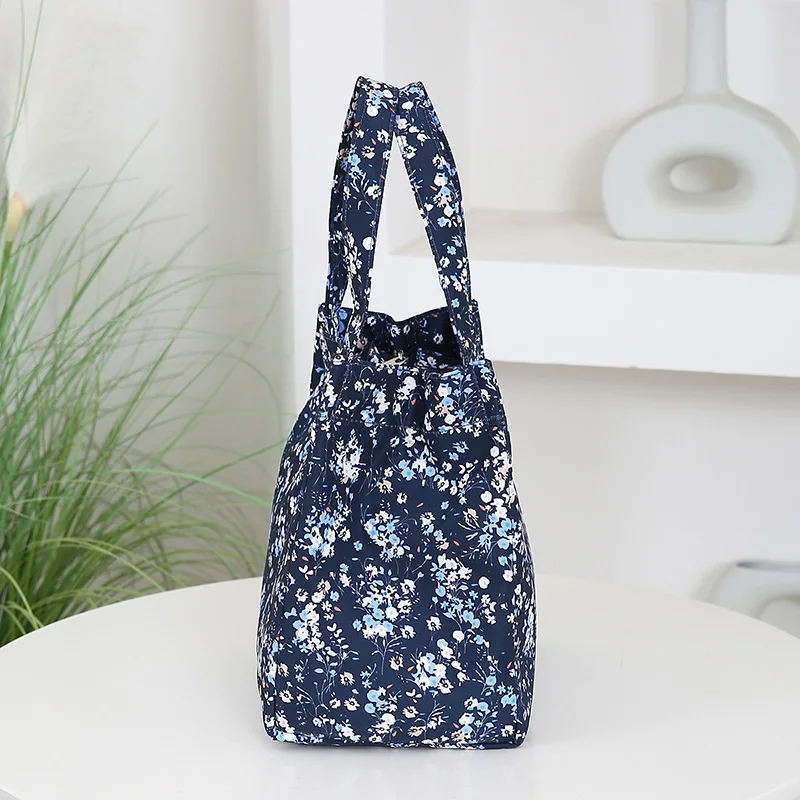 Brand new floral-printed handbag with a zipper semi-closed work lunch box bag with aluminum foil insulation inside