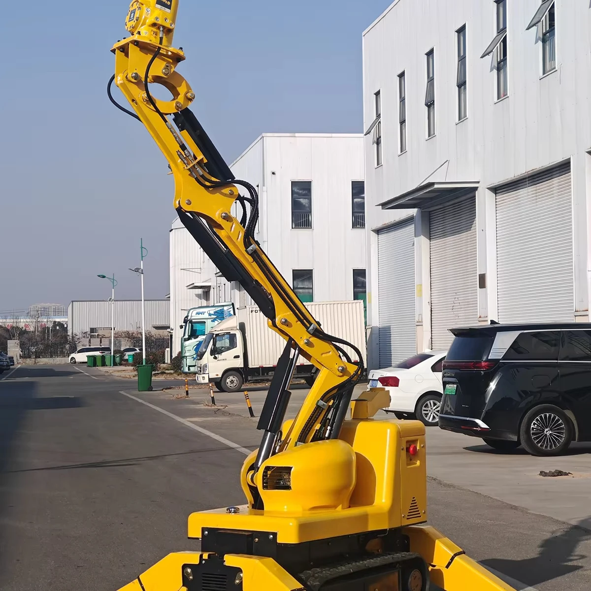 Mini Excavator Remote Controlled Crushing Machine Hammer System for Digging Cleaning Mine Remote Control Demolition Robot