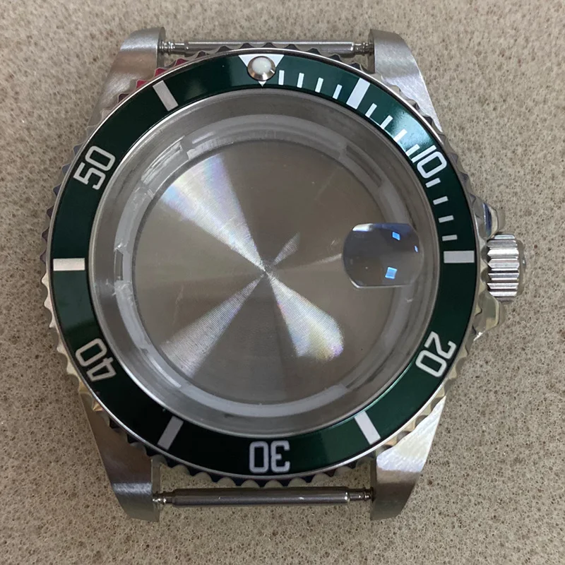 

High Quality 40MM Stainless Steel Silver Case Green Aluminum Bezel Sapphire Crystal Fit For 8215 821A pearl 2813