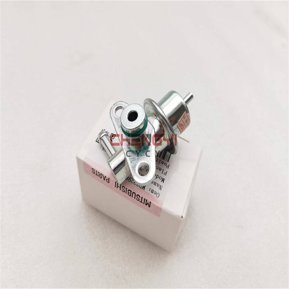 Fuel Pressure Regulator For Pajero Montero V23W V25W V43W V63W V73W K96W MD306058 MD322986 1100-12E00 1100-11J30