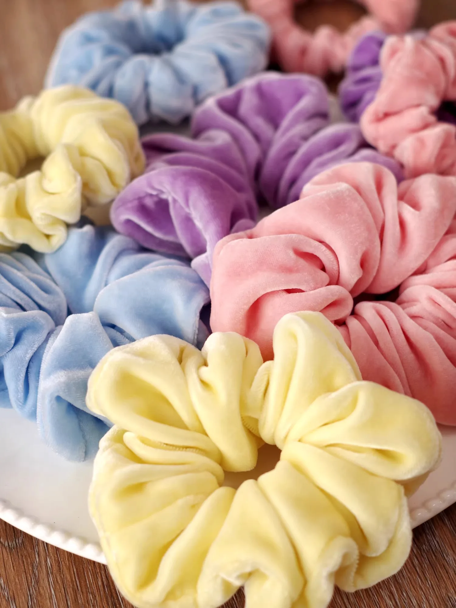 Fribow Velvet Hair Ties Ice Cream Colored Large Elastic Bands Girl Sensation Tail Accessories Simple Style Silk Velvet Hair R...