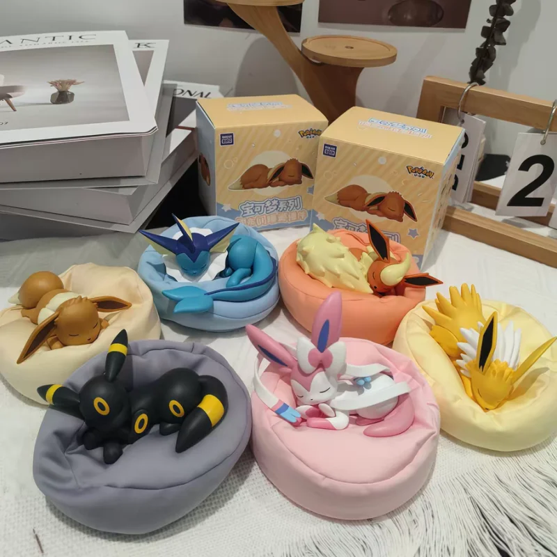 

Hot Sale PKM Eevee Family Sleeping Pose Serise Trendy Blind Box Collectible Figure Desktop Decoration Adult Collectors Toys Gift