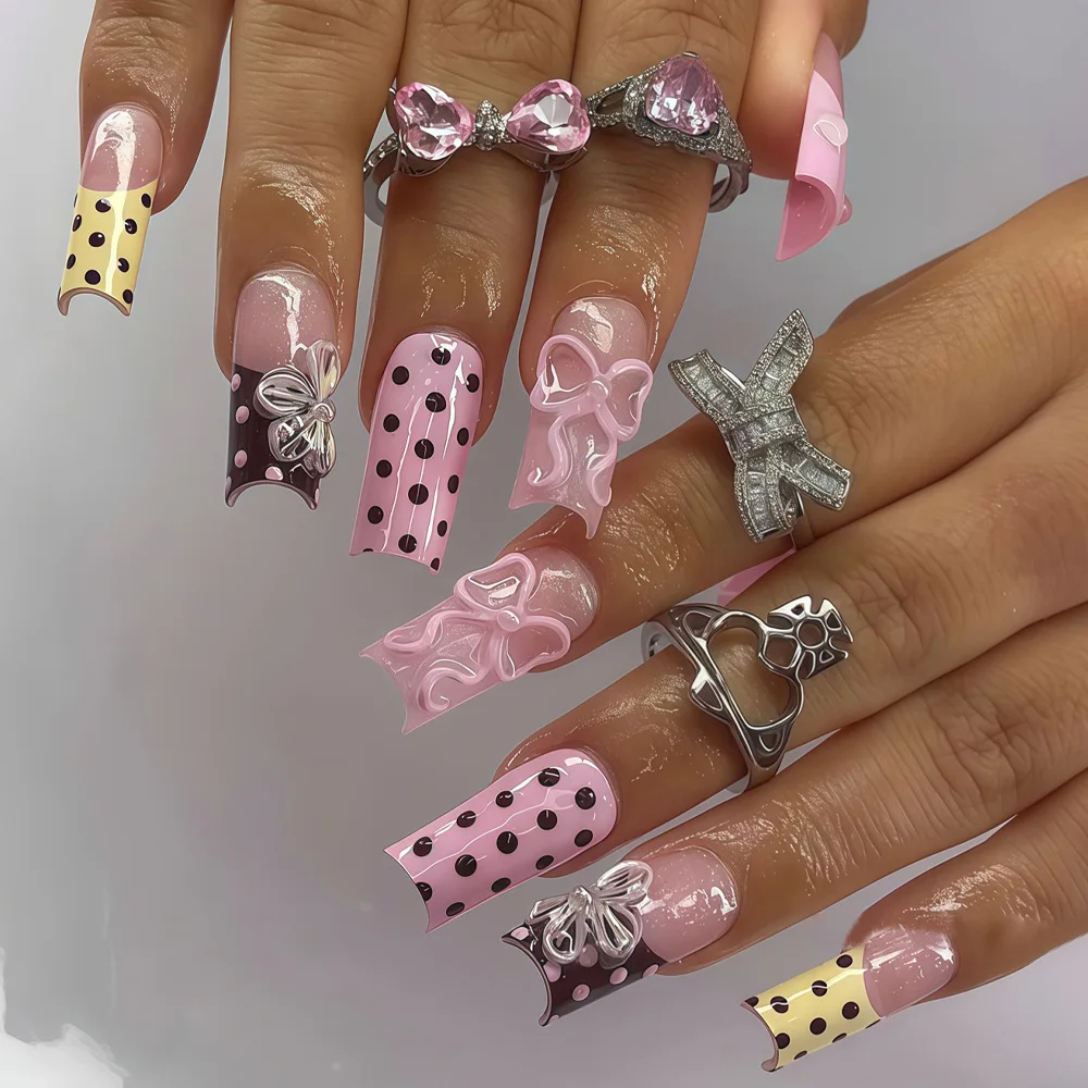 

24Pcs Mid-length Square Head Press on Fake Nails French Polka Dot Flower False Nails with Bow Detachable Full Cover Nails Tips