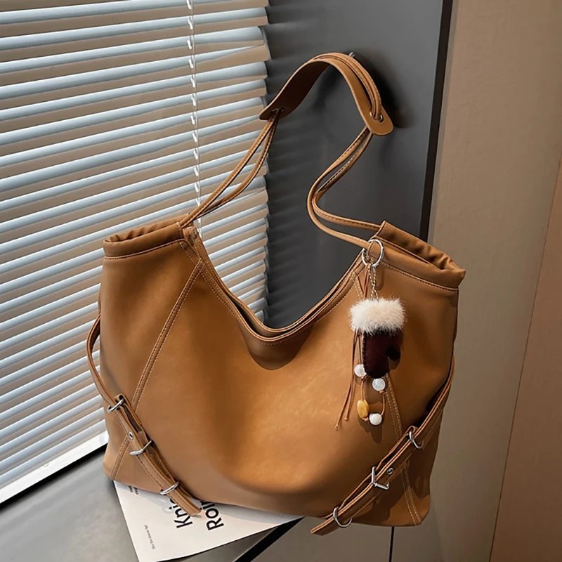 

High Quality Retro Women's Shoulder Bags Leather Large Capacity Retro Tote Handle Bags Fashion Versatile Commuter Shoulder Bags