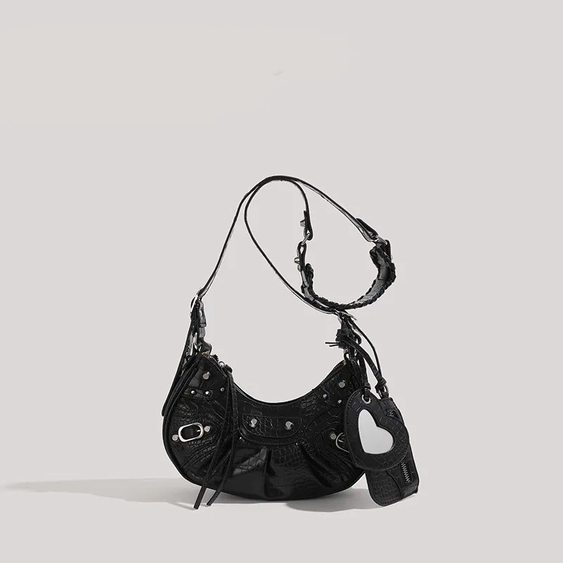 1pcs Women Rivet Underarm Crossbody Bag PU Wear Resistant Retro Y2K Casual Travel All-match Coin Hand Bag