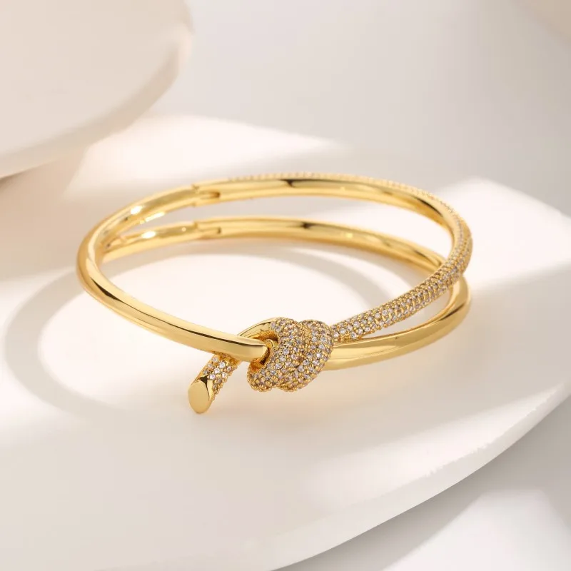 New Simple Fashion Light Luxury Double Layer Bends and Hitches Full Diamond Personalized Niche Design High-Grade Bracelet