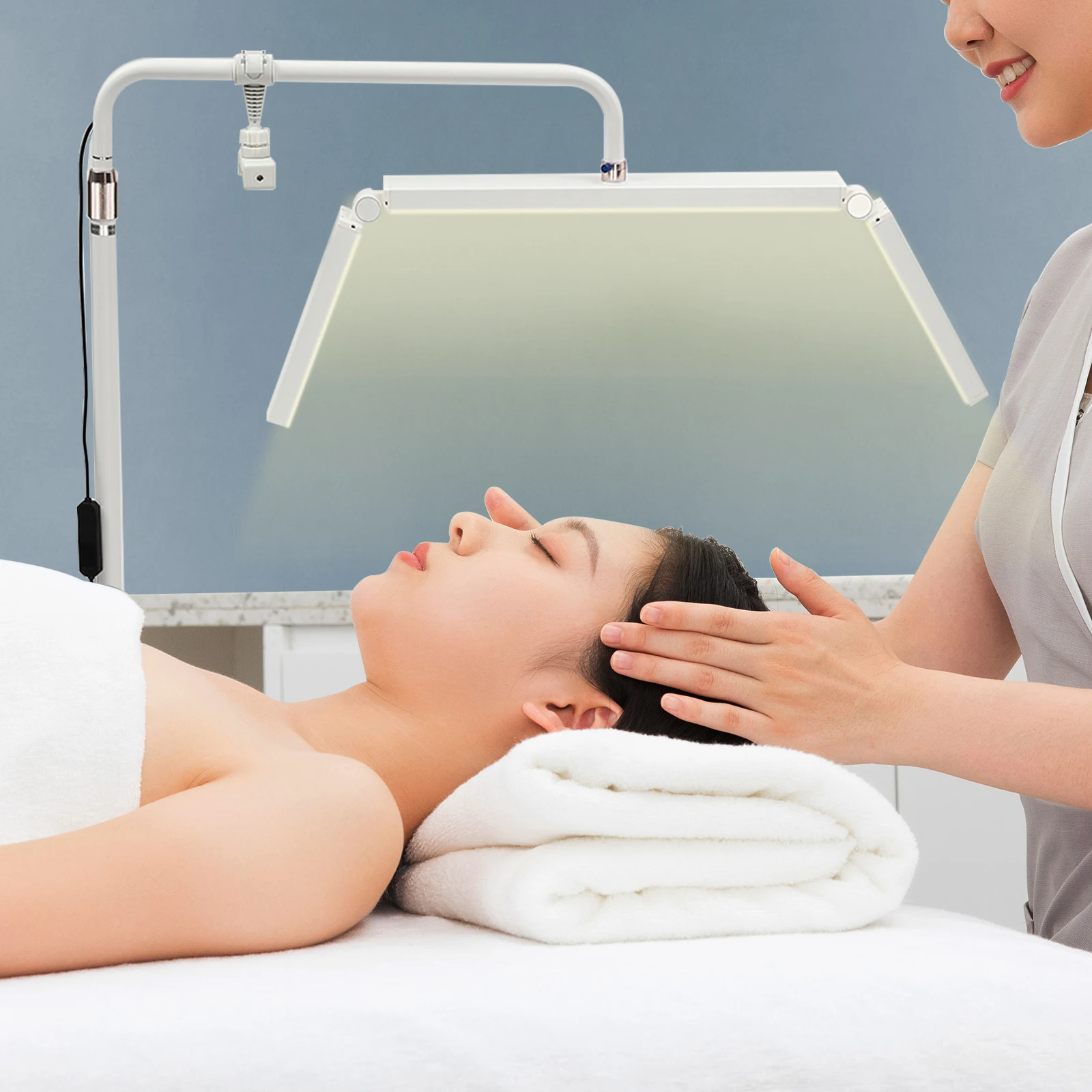 

Lash Light for Eyelash Extensions,Lash Lamp Light for Tattoo PMU Estheticians Salon SPA,Lighting Half Moon Light with Phone Hold