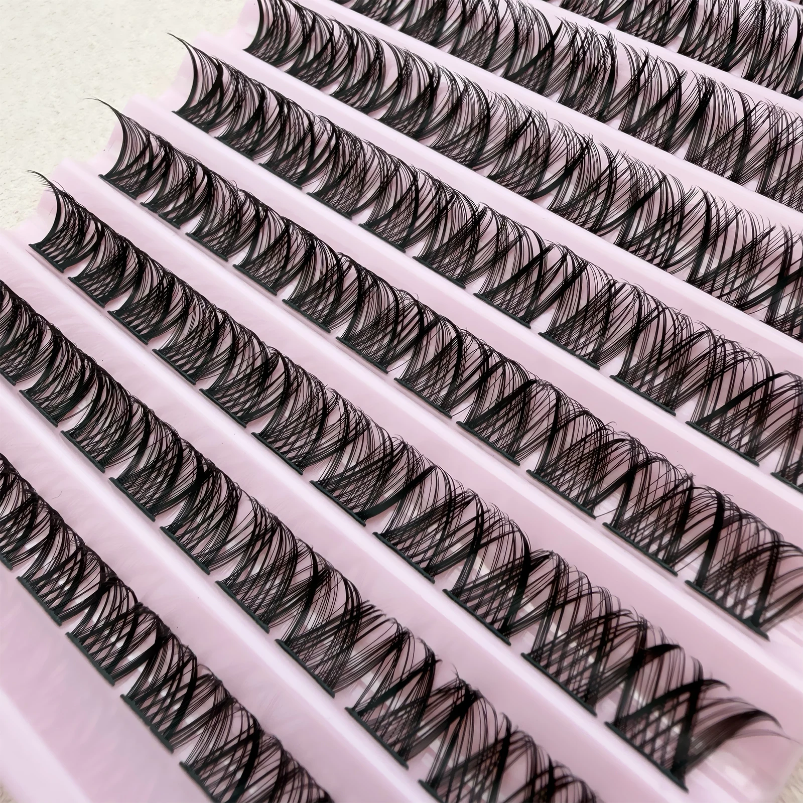 Clusters de cils 110 pièces cils en grappe Extensions de cils individuels aspect naturel cils D Curl moelleux cils en grappe bricolage cils