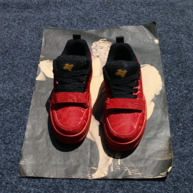 Red Thick-Soled Height-Increasing Sneakers, Stylish Large-Size Men's Shoes, Fashionable Low-Top Casual Shoes for Couples, Unisex