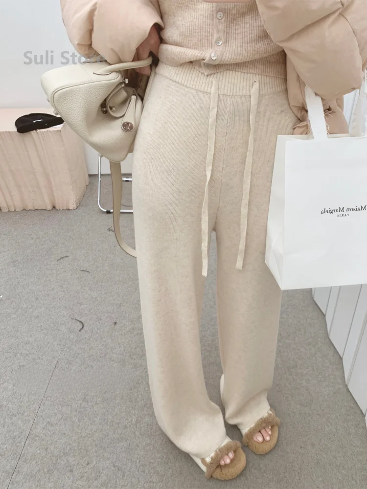 

2024 Knitted Wide-Leg Pants for Women Gentle High Waist Drooping Knitted Trousers Loose Casual Straight-Leg Mop Trousers Tide