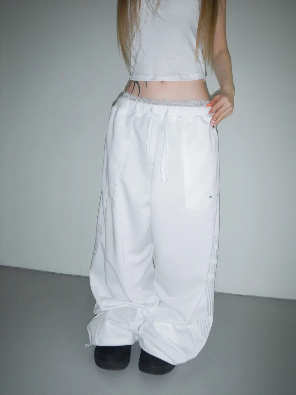 2026 new American street retro letter print elastic waist rivet hip-hop casual trend daily versatile niche pants subculture ins