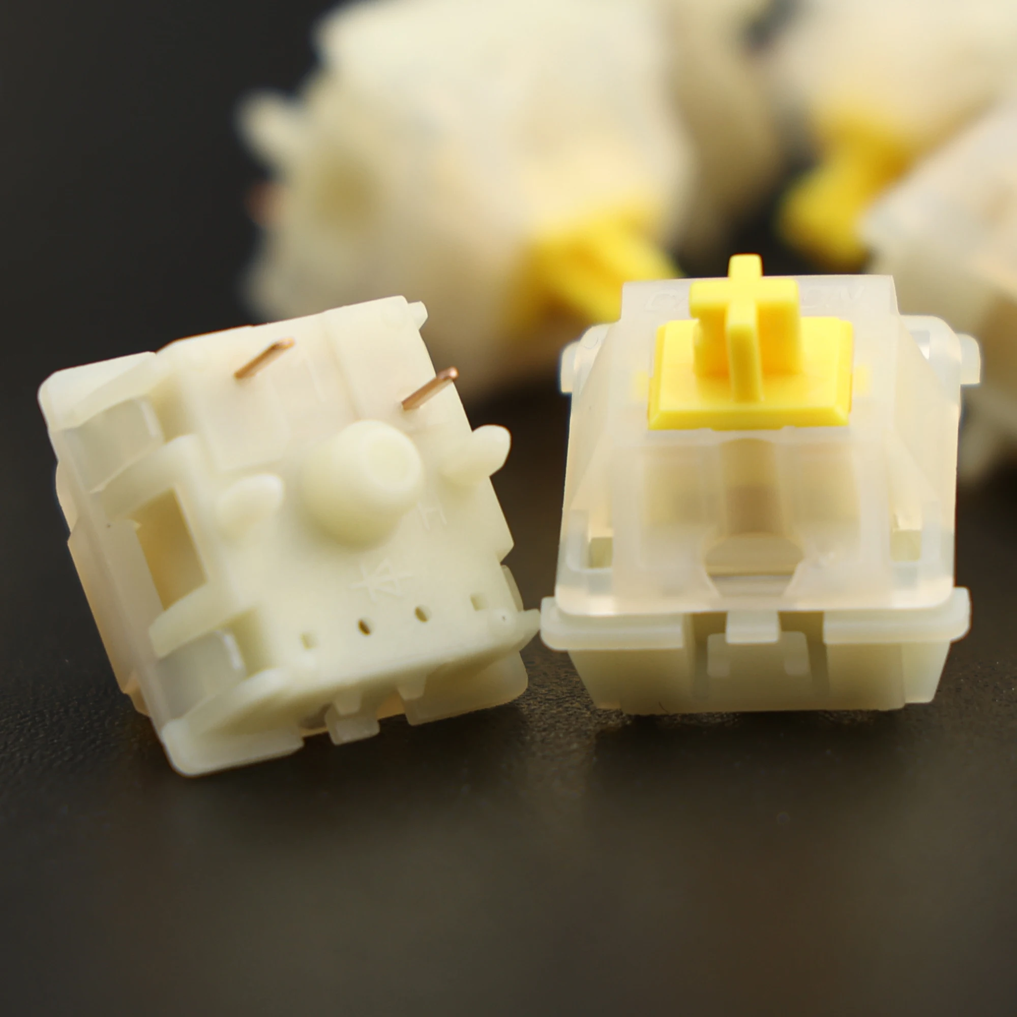 Przełączniki Gateron Milky Pro Milky Yellow Pro Linear Pre Lubed Switch SMD RGB MX Stem Switch do klawiatury mechanicznej 5-pin POM — zdjęcie produktu 3