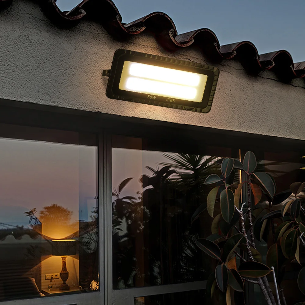 LED Flood Light 50W 100W 200W IP66 220V Outdoor Lighting COB Floodlight Spotlight Waterproof Outdoor Projector LED Garden Lamp