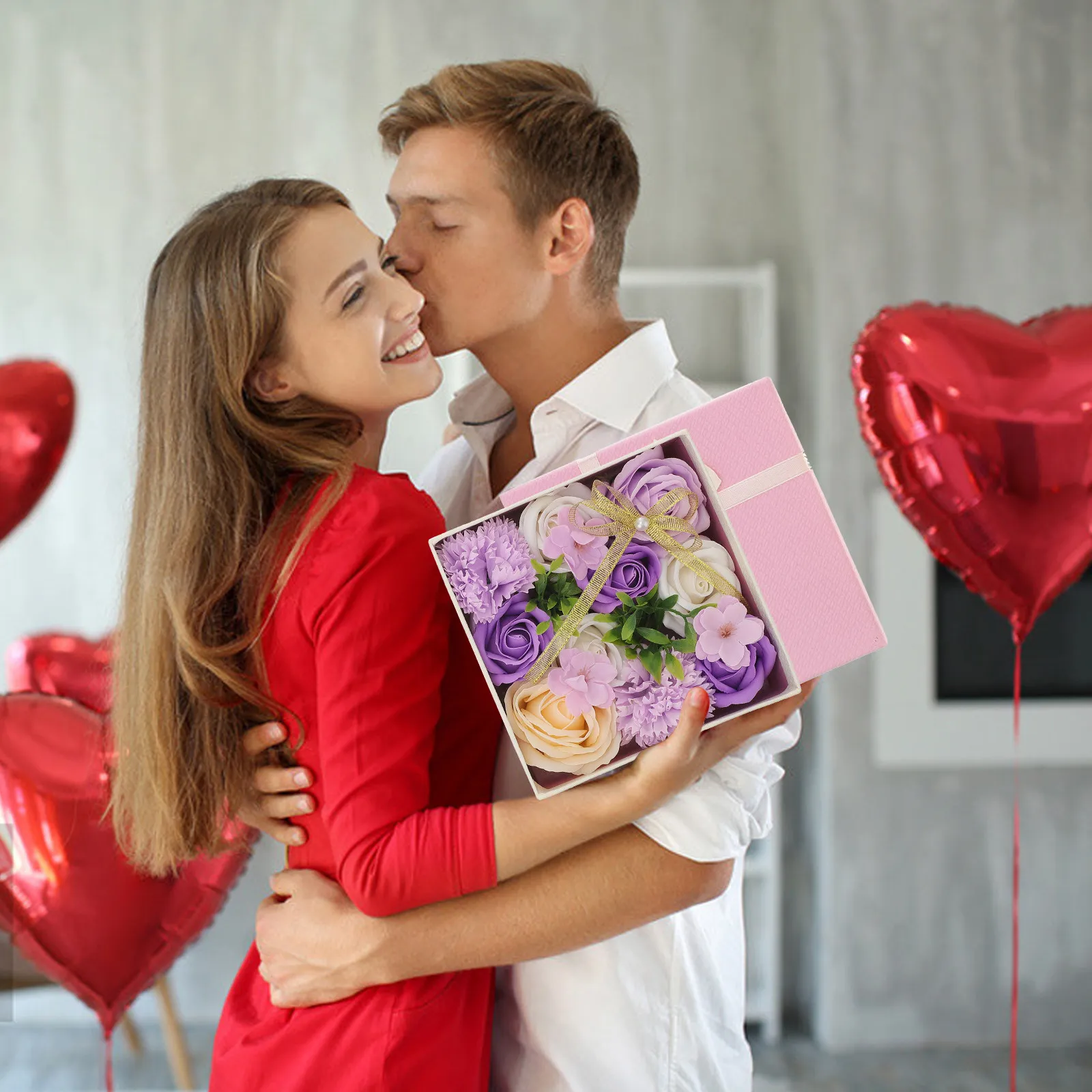 

1 шт. подарочная коробка с мыльными розами, искусственные цветы для украшения дома, подарок на День святого Валентина, декор для вечеринки, свадьбы, праздничного торжества