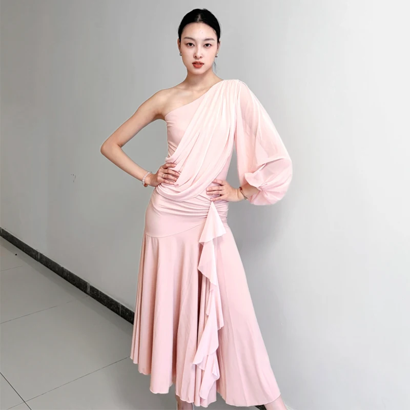 

Костюмы для бальных танцев для взрослых, розовый топ с одним рукавом для латинских танцев, юбка для современного танца, женская тренировочная одежда для латинских танцев румба, SL14569