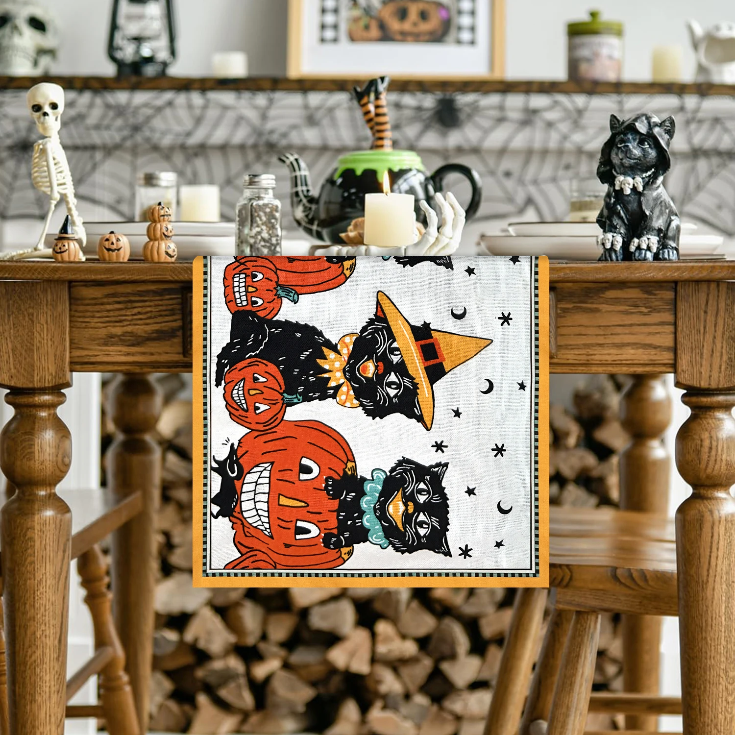 Vintage Halloween Pumpkin Black Cat Table Runner Autumn Kitchen Table Decoration Tablecloth for Indoor Outdoor Home Decor