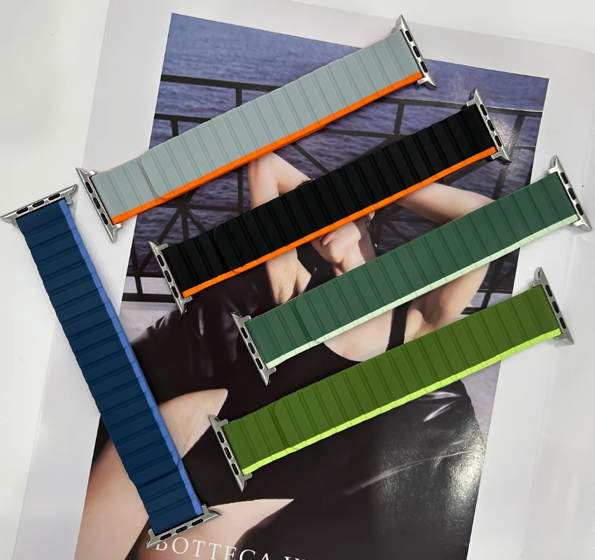 Silicone strap for Apple watch 10 42mm 46mm 9 8 7 45mm 41mm 6 5 4 SE 44mm 42mm 40mm 38mm Sport Magnetic band iWatch Ultra/2 49mm