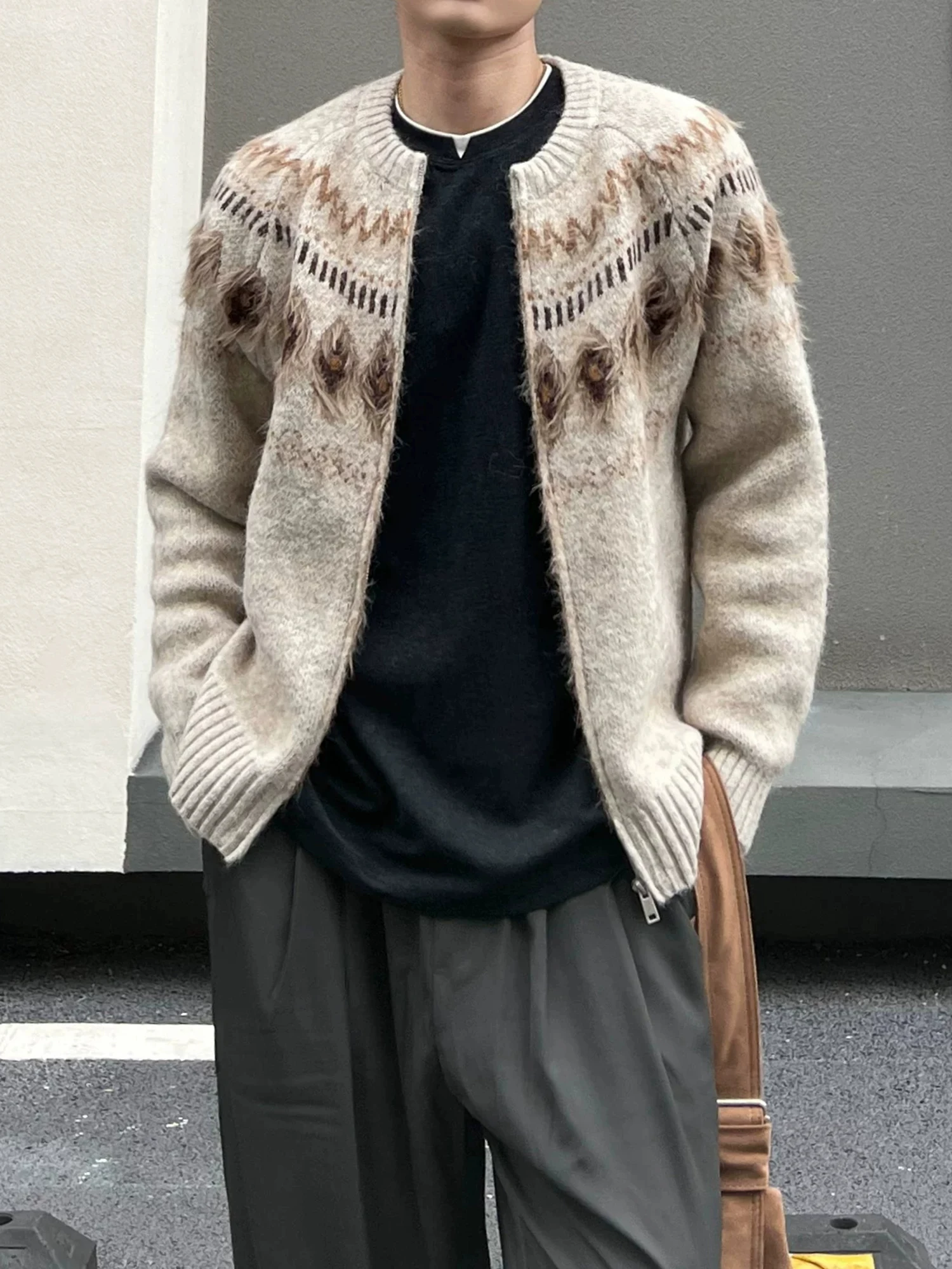 Men's Diamond Patterned Knitted Sweater Coat Vintage Style Fleece Feel Autumn Winter Outerwear for Couples Casual Wear