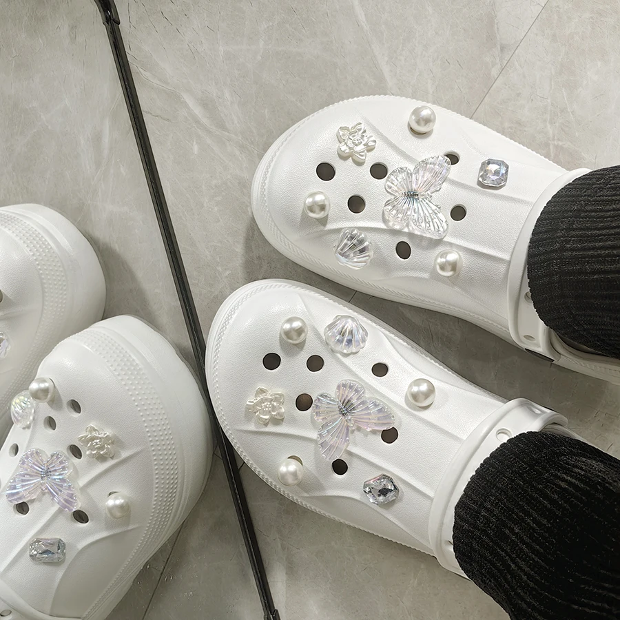 14 Buah Jimat Dekorasi Sepatu ABS Bunga Berlian Mutiara Putih Transparan Cocok untuk Bakiak CROCS