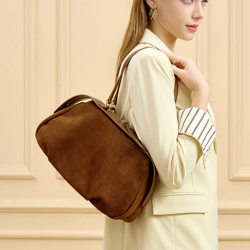 العلامة التجارية الفاخرة متجمد جلد البقر حقيبة يد سعة كبيرة الرجعية التنقل حقيبة كتف أنيقة المرأة عادية حقيبة كروسبودي عصرية