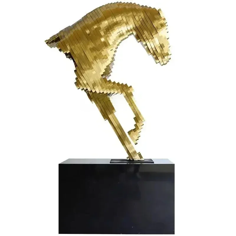 L Hotel lobby living room ornament large floor-to-ceiling horse head sculpture art abstract villa decoration opening gift