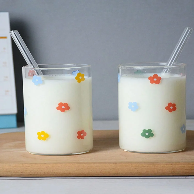 Cute Floral Glass For Milk Juice Made Of High Borosilicate Heat-resistant Glass Microwaveable Suitable For Home Office