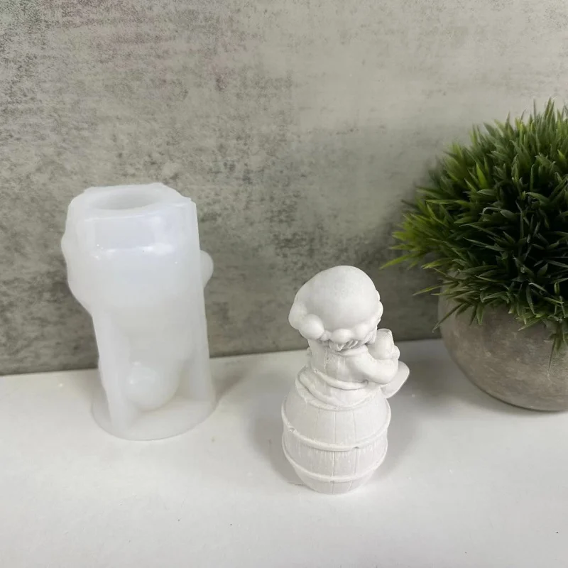 Beer Santa Claus Aromatherapy Candle Mould Beer Old Man Plaster Decoration Mold Christmas Series