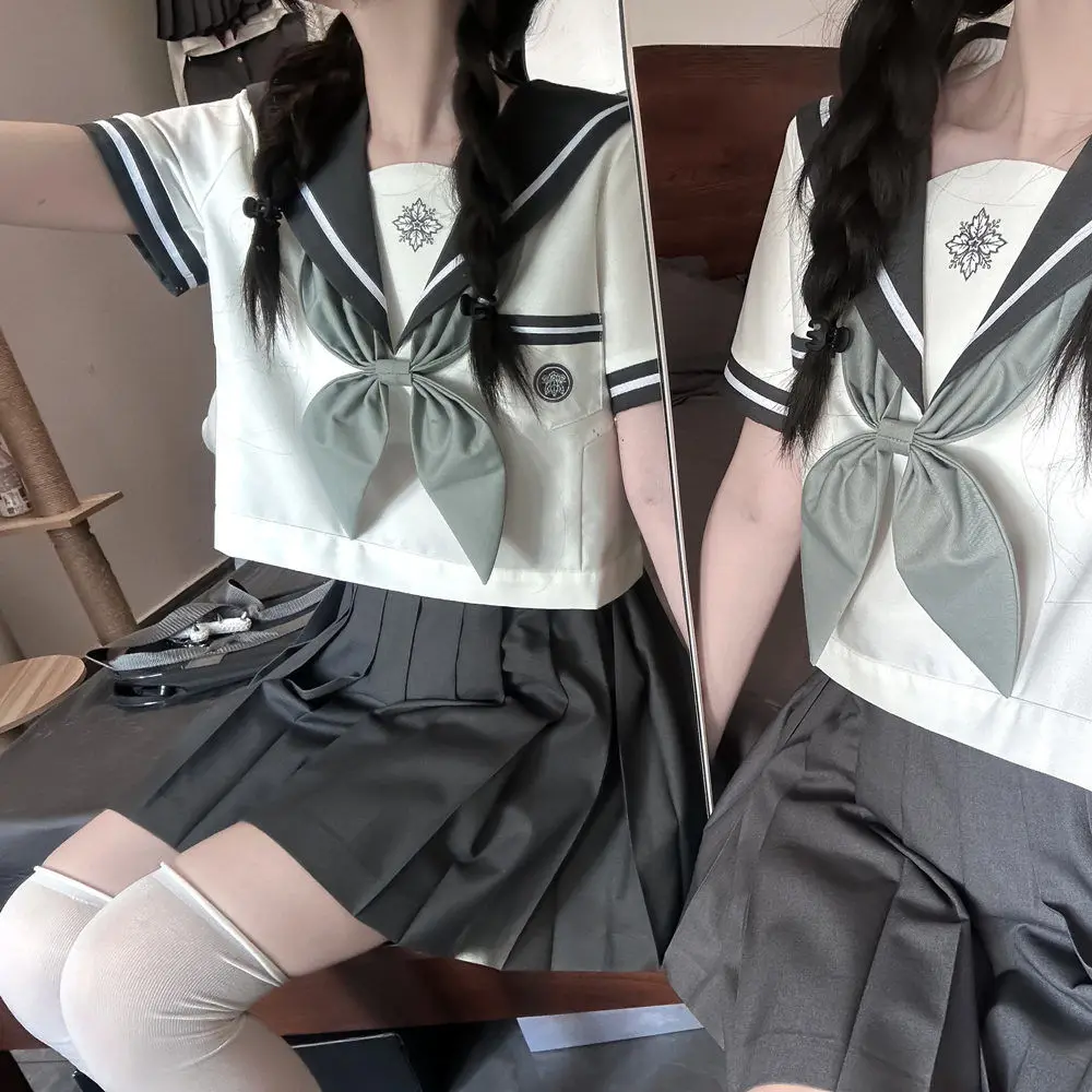 Uniforme coreana delle scuole superiori giapponese ortodosso Seifuku Sailor Suit studente coreano Kawaii Jk Outfit Cosplay gonna a pieghe estiva