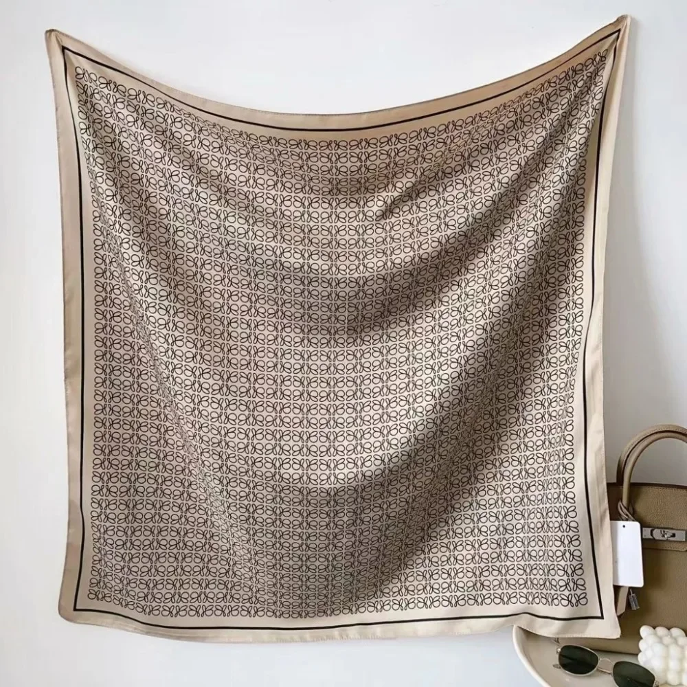 고품질 90x90cm 프린트 스카프 통기성 좋은 가벼운 실크 느낌 스카프 무슬림 여성 히잡