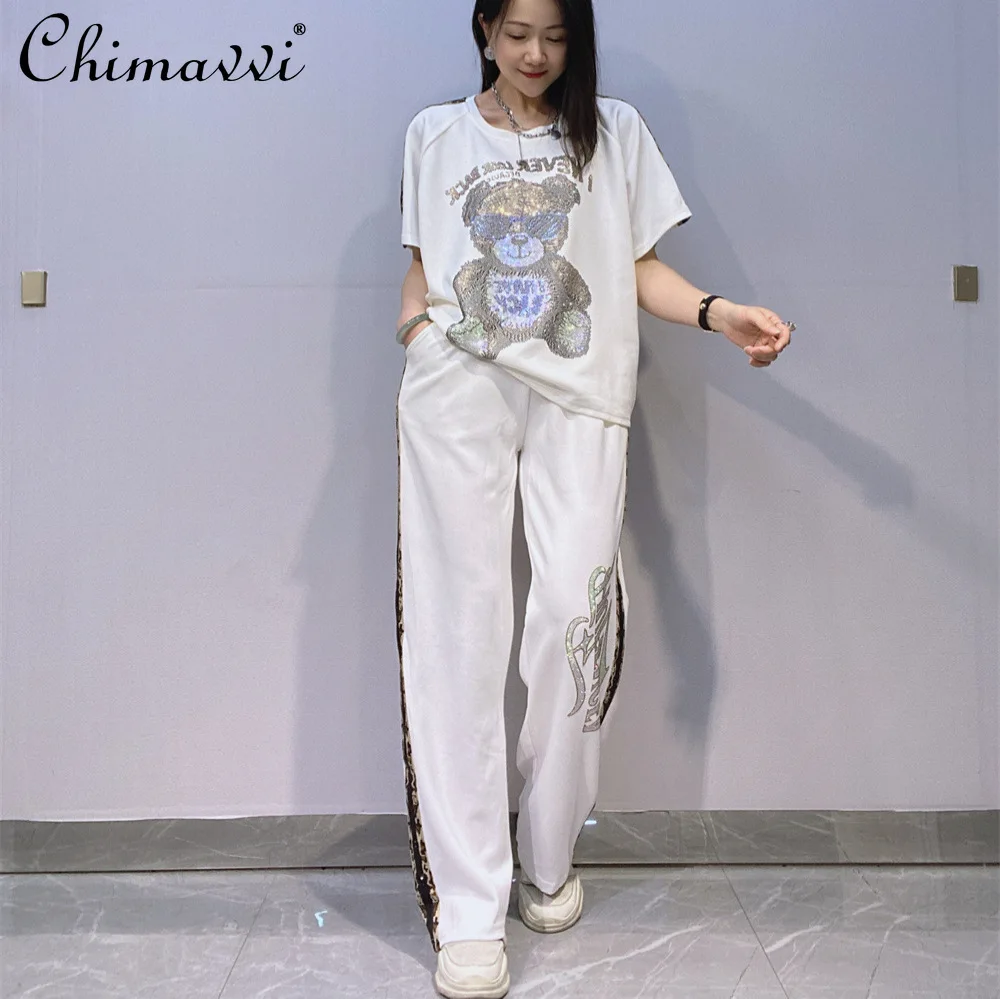 

Fashion Round Neck Oversize Outfits Women Summer Heavy Hot Diamond Leopard Print Short Sleeve Top Spants High Street Casual 2pcs