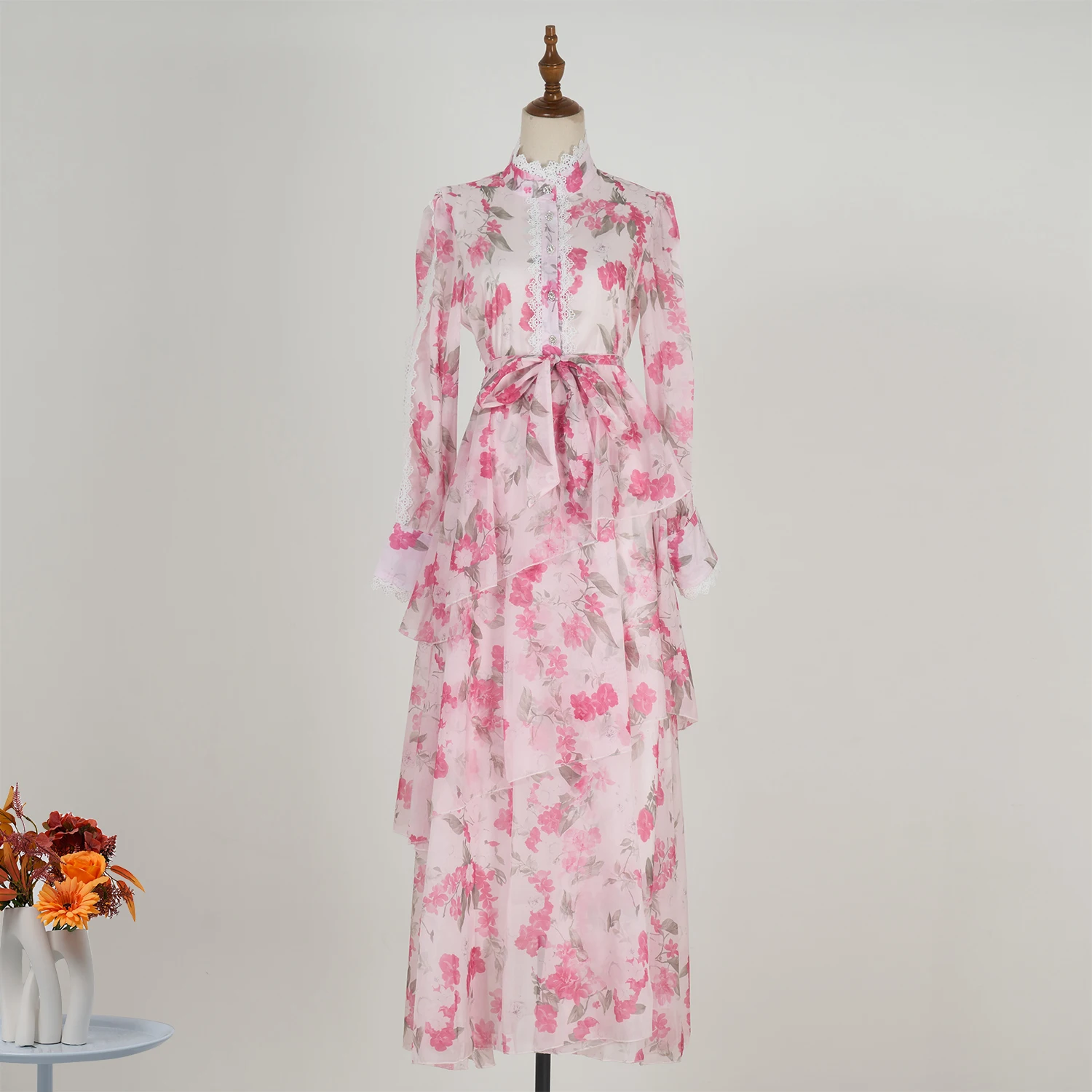 

Summer Gorgeous Flower Print Lace Splice Chiffon Long Dress Women Lantern Sleeve Beaded Buttons Sashes Holiday Beach Vestido